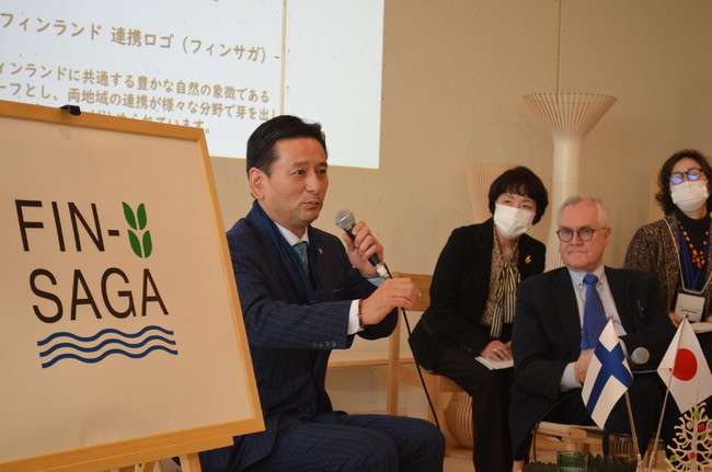 ▲In the talk session between Governor Yamaguchi and Ambassador Orpana, the past and future of Saga prefecture and Finland were talked about.
