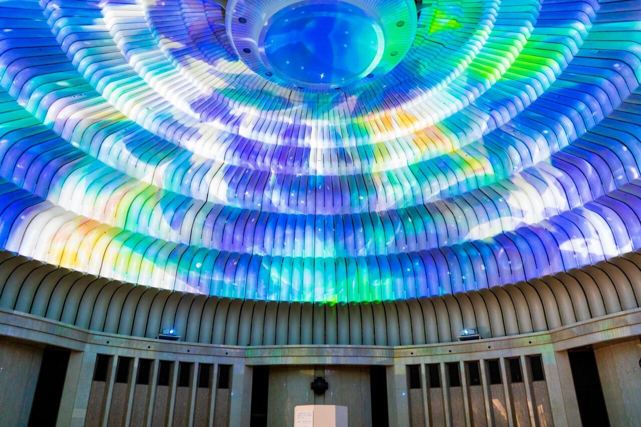 MOA美術館の円形ホール「万華鏡」