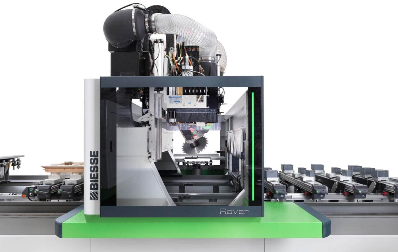 イタリアBIESSE社のCNC