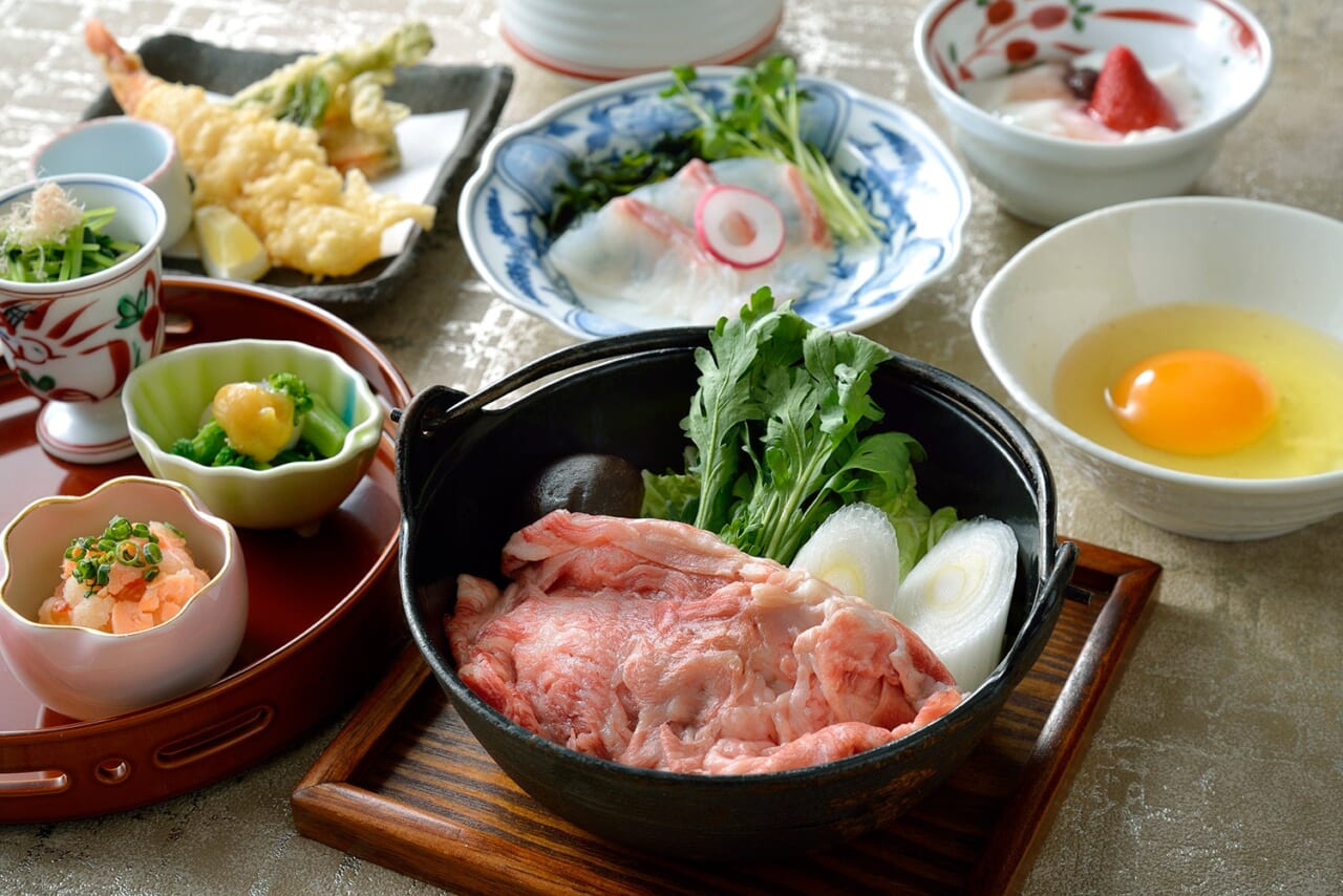 日本料理 さざんか　牛すき煮みちのく御膳