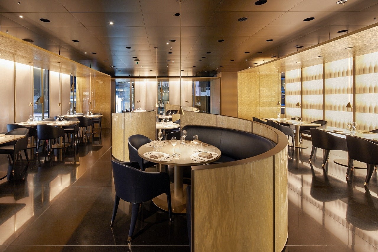 ARMANI RISTORANTE 内観